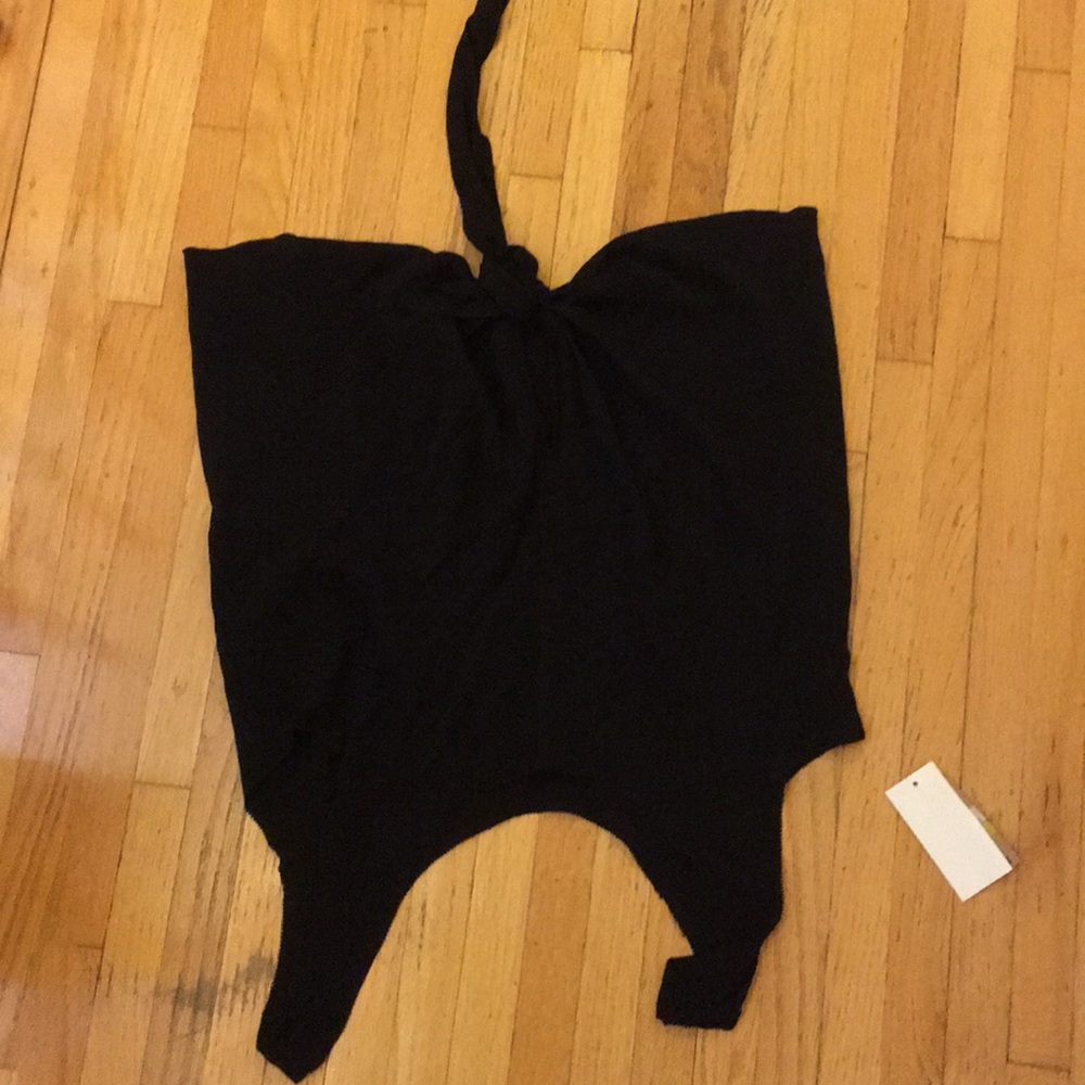 Tank top ties in back blk